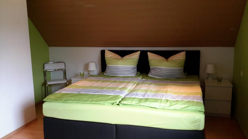 Ferienwohnung Am Korretsberg Kruft Luaran gambar